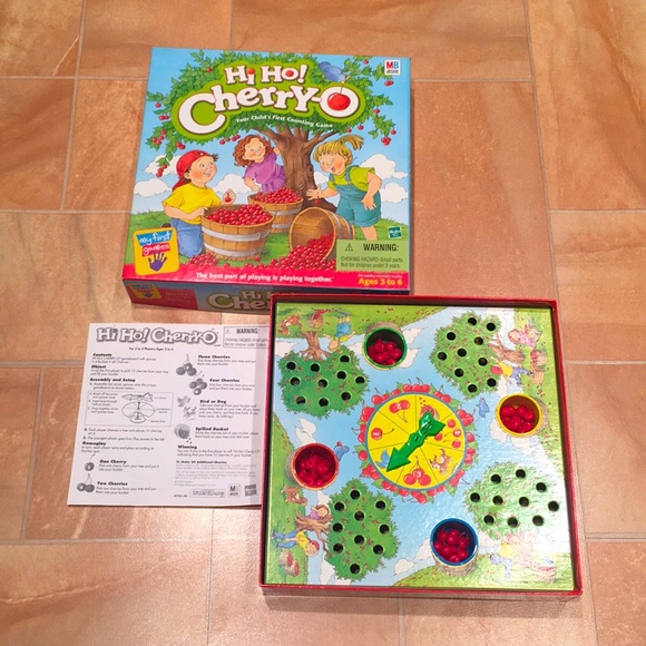 Vintage Kids Hi Ho Cherry-O Board Game - Picture 1 of 2
